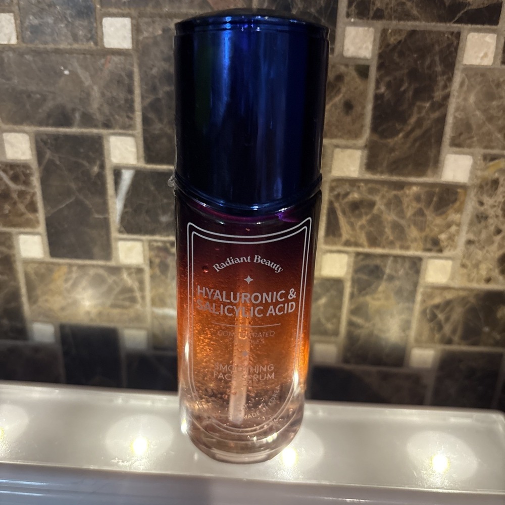 Radiant Beauty‎ HYALURONIC & SALICYLIC ACID Smoothing Facial Serum 1.69 Fl Oz